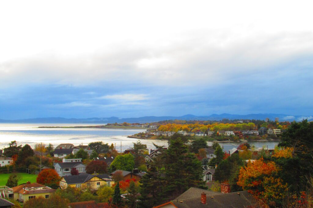 Communities on Southern Vancouver Island and historic homes in Victoria BC